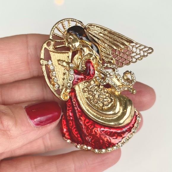 Holiday Lane Jewelry - Vintage Holiday Lane Christmas Holiday Lapel Pin Brooch Gold Red Angel w/Harp